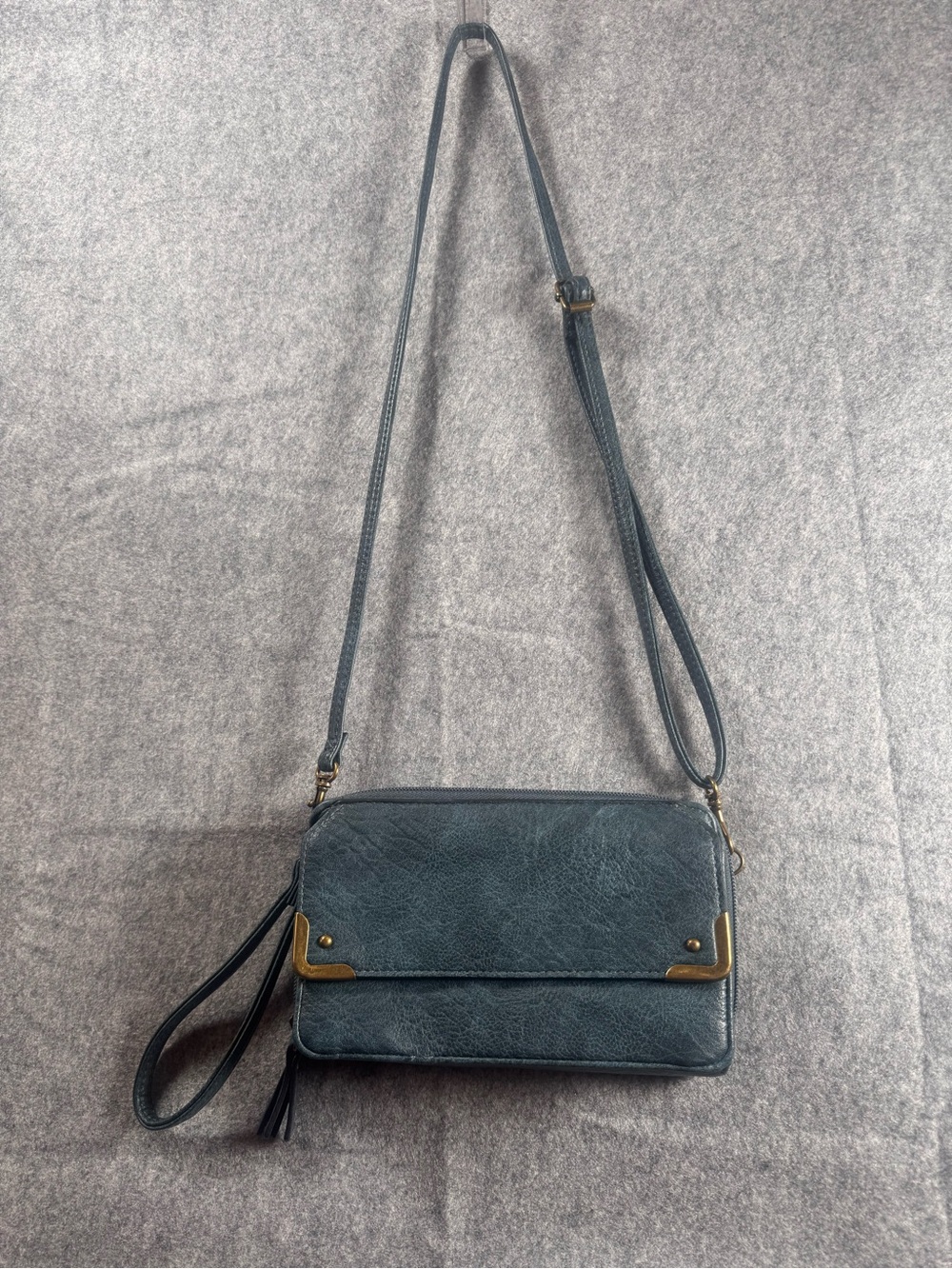 Bueno Blue Crossbody Wallet Purse | Organizer Wristlet Convertible Bag